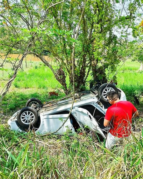 Dos personas ilesas tras aparatoso accidente en Chinú El Meridiano